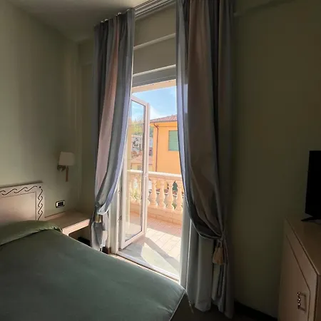 ホテル Ludovico Ariosto