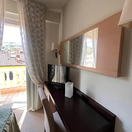 ホテル Ludovico Ariosto カステルヌオーヴォ・ディ・ガルファニャーナ