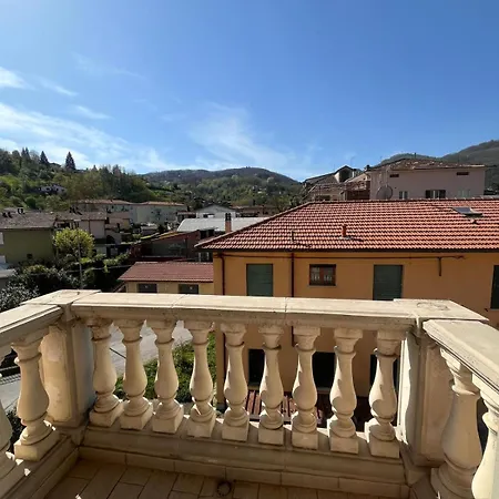 Ludovico Ariosto ホテル 3*